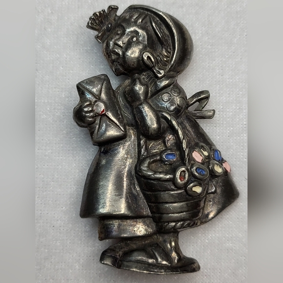 Source Unknown Jewelry - Vintage 1940s Pewter or Pot Metal Hummel Style Girl Brooch / Pin